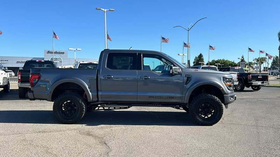 2026 Ford F-150 XLT - Image 2