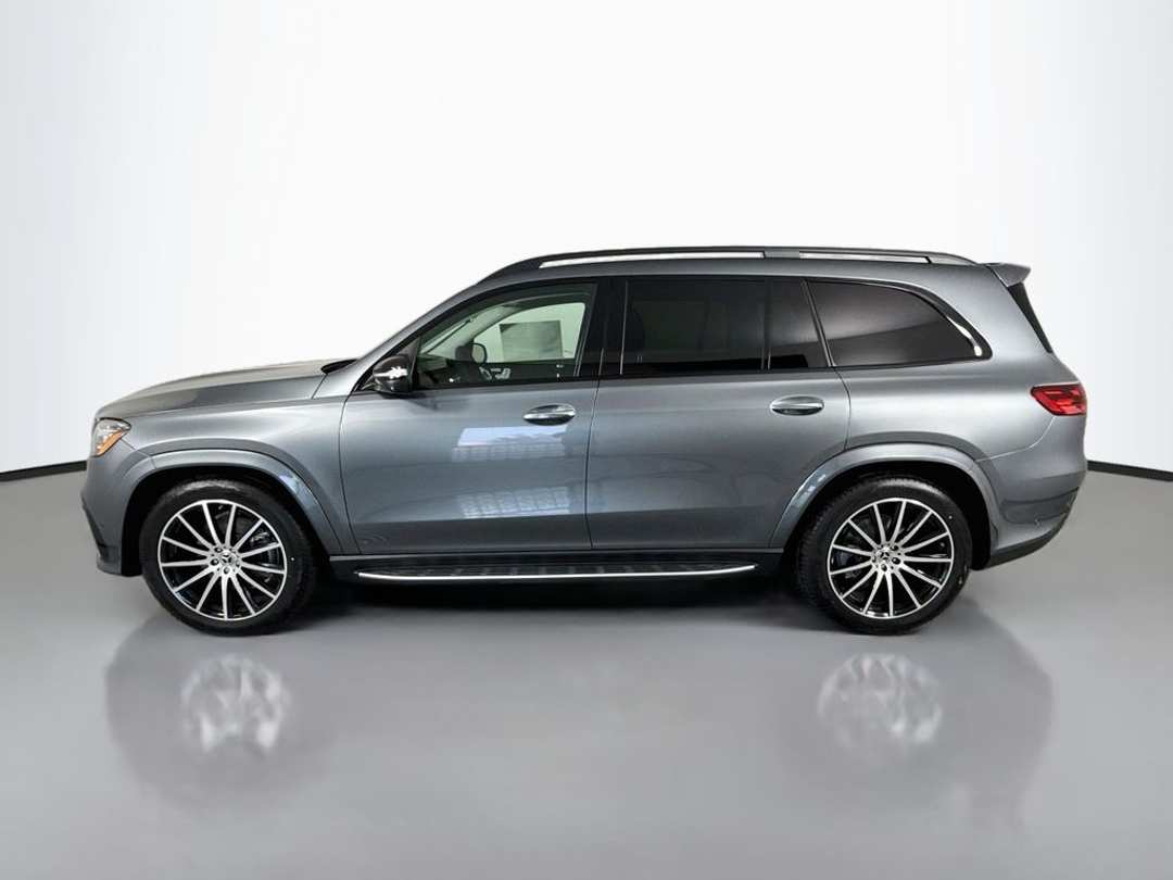 2026 Mercedes-Benz GLS 450 - Image 2