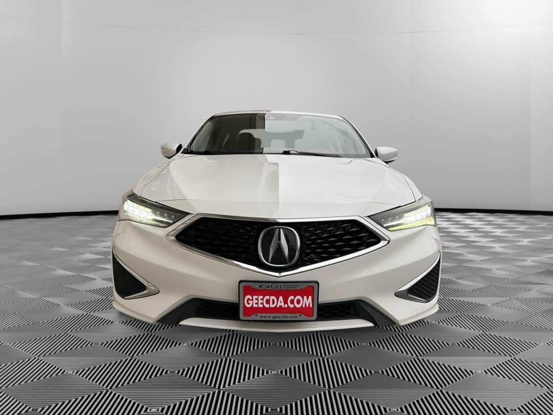 2019 Acura Ilx w/Premium Pkg - Image 2