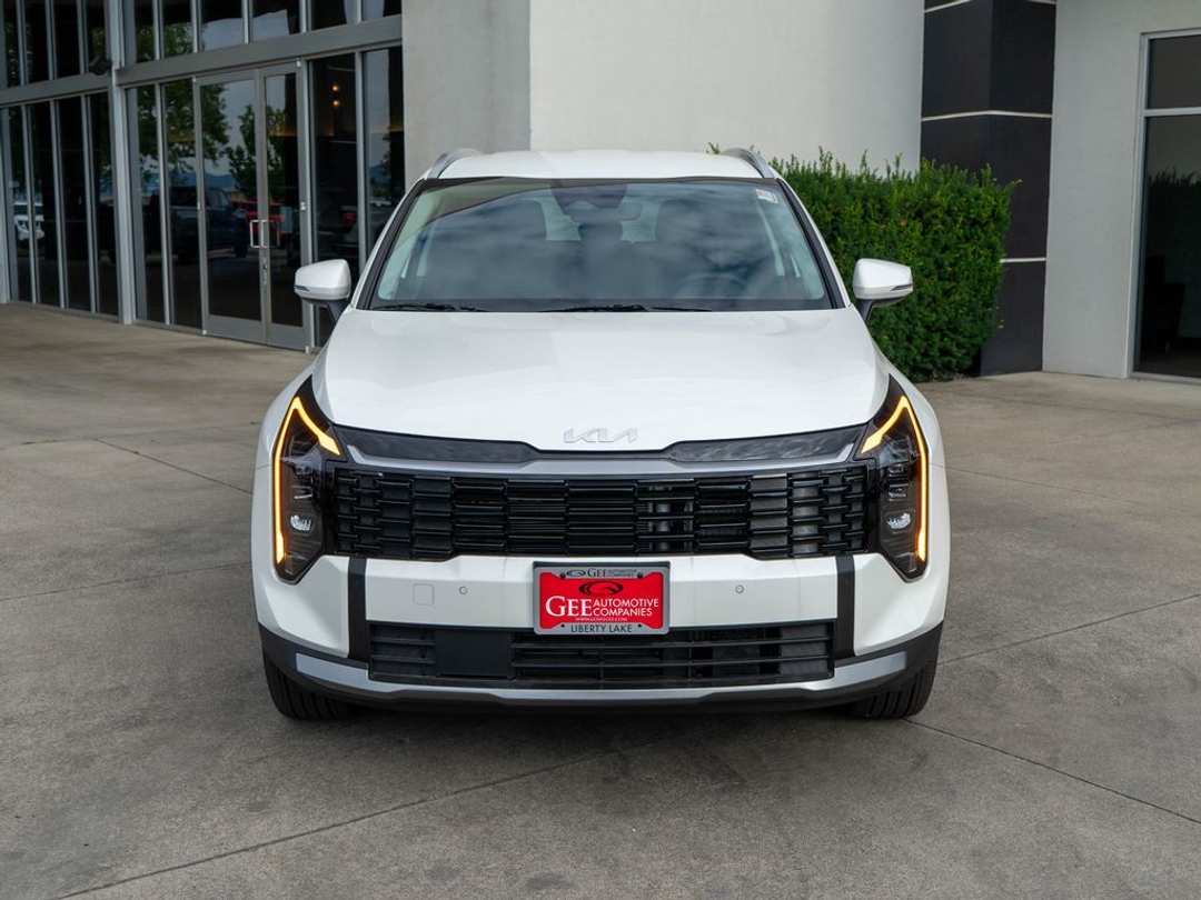 2026 Kia Sportage Hybrid EX - Image 2