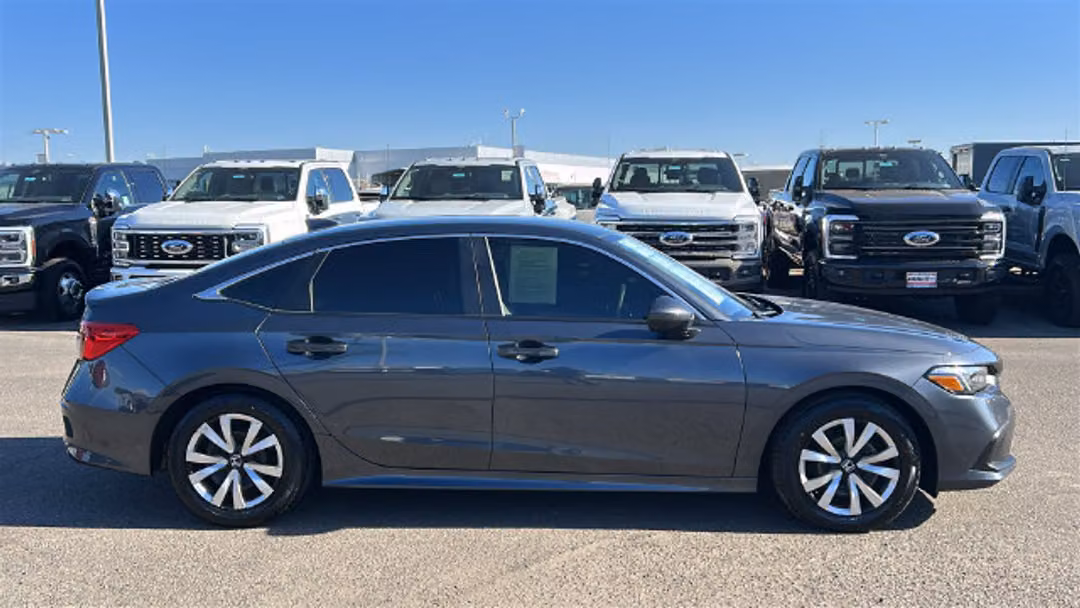 2023 Honda Civic LX - Image 2