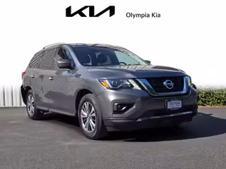 2020 Nissan Pathfinder SL