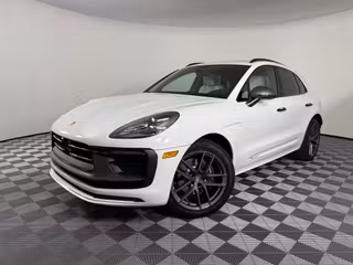 2026 Porsche Macan T