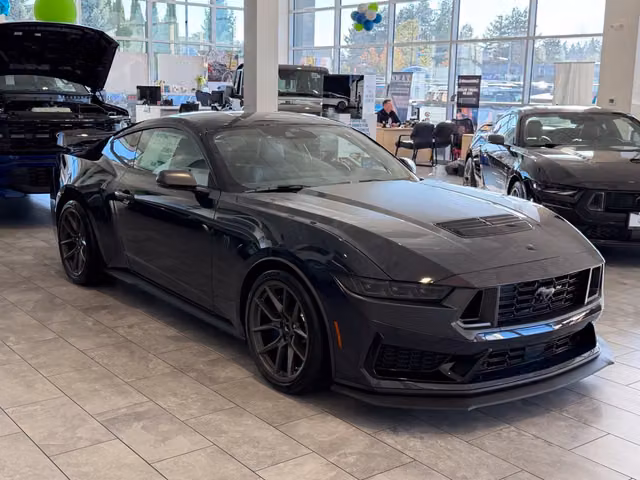 2026 Ford Mustang Dark Horse
