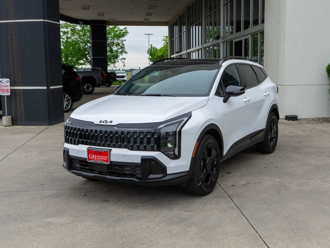 2026 Kia Sportage XLine - Image 3