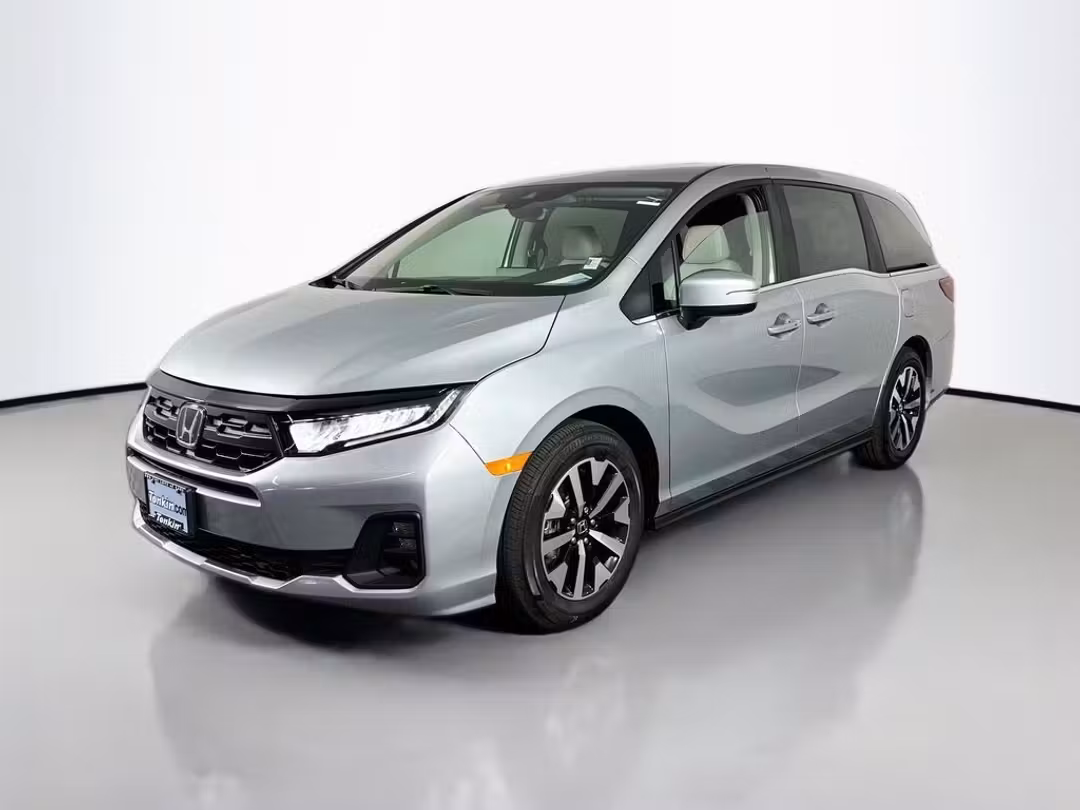 2026 Honda Odyssey EXL - Image 3