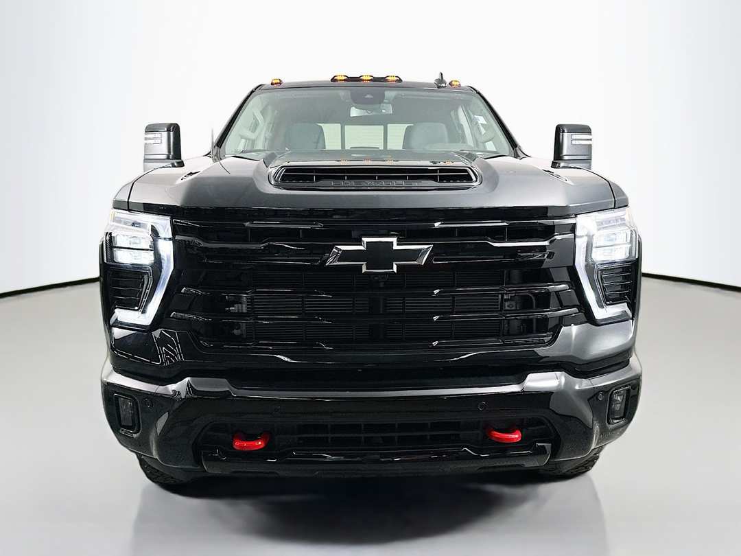 2026 Chevrolet Silverado 2500Hd LT - Image 2