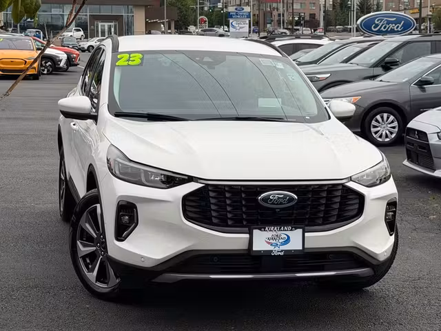 2023 Ford Escape Hybrid Platinum