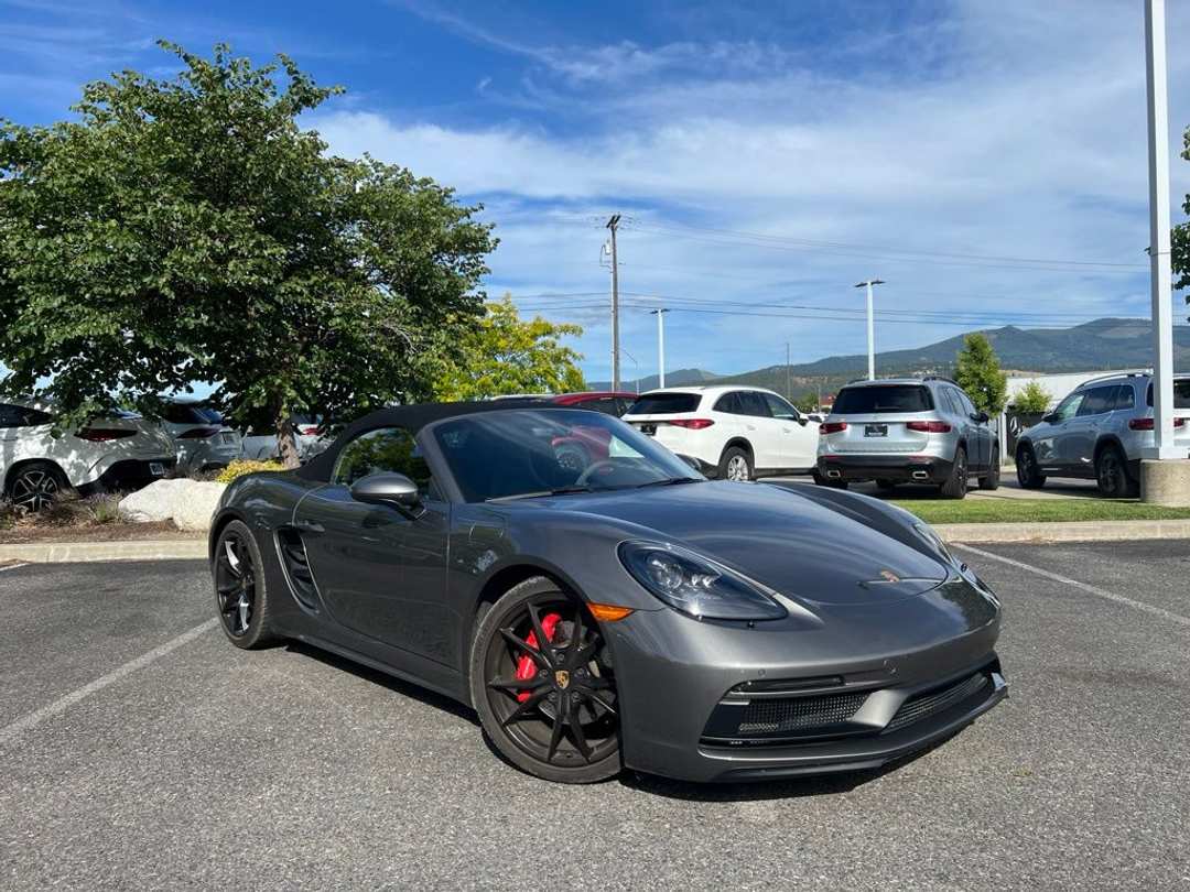 2019 Porsche 718 Boxster GTS - Image 2