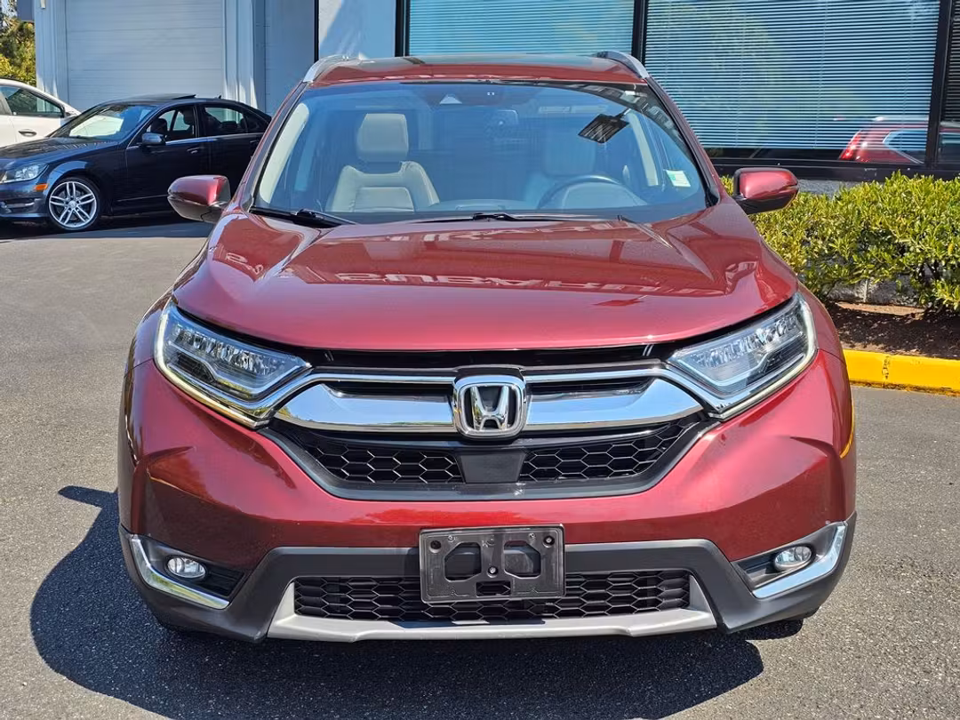 2018 Honda CR-V Touring - Image 2