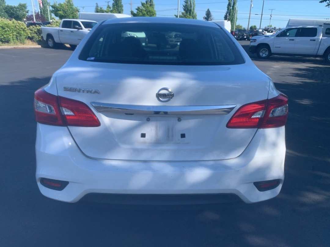 2018 Nissan Sentra S - Image 3