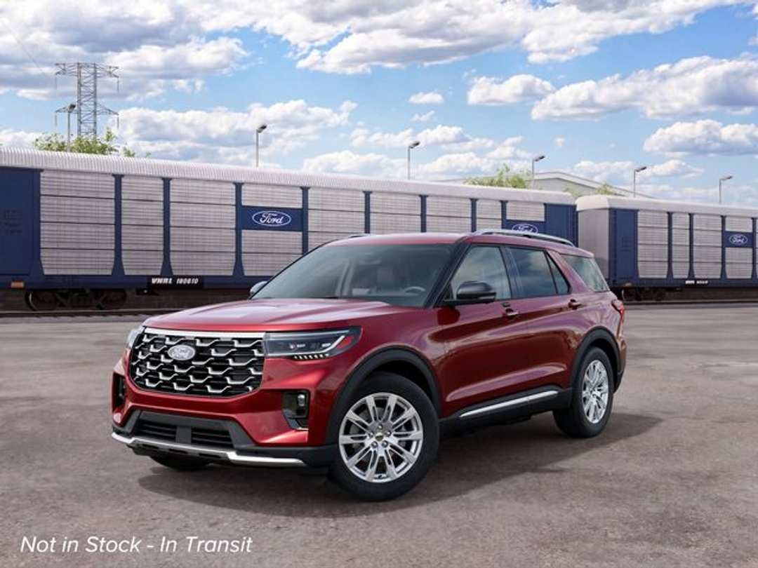 2027 Ford Explorer Platinum - Image 2