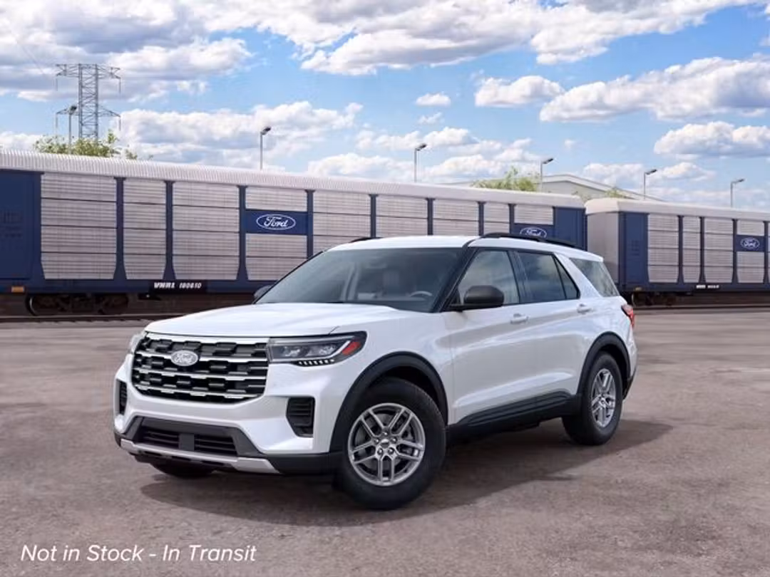 2027 Ford Explorer Active - Image 2