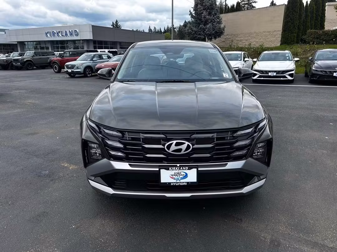 2026 Hyundai Tucson SE - Image 3