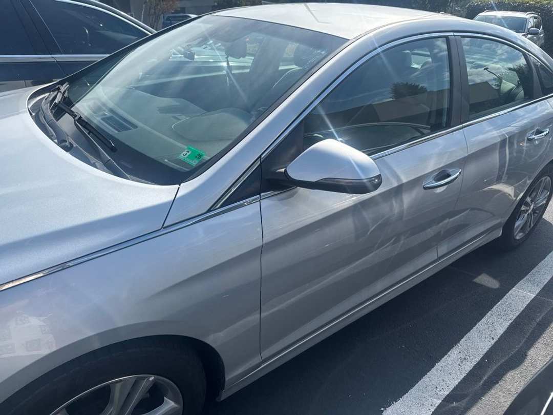 2019 Hyundai Sonata SEL - Image 2