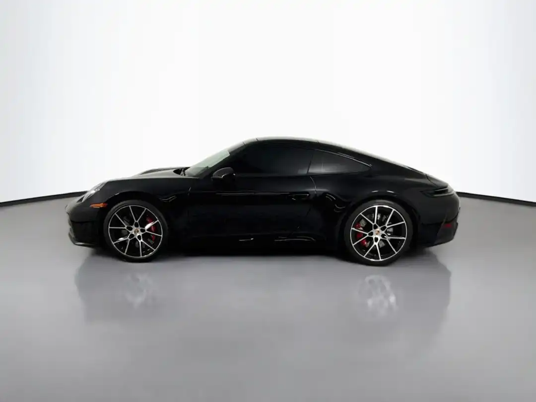 2026 Porsche 911 Carrera 4S - Image 2