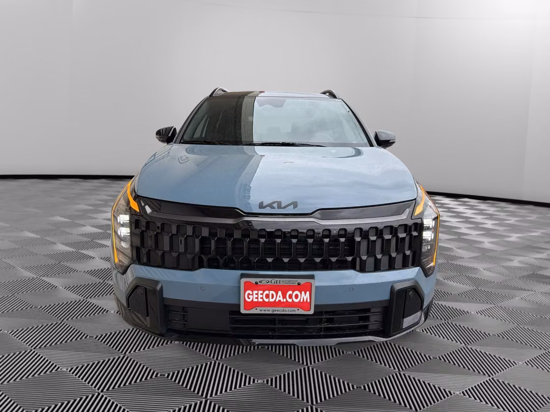 2027 Kia Sportage Hybrid XLine - Image 2