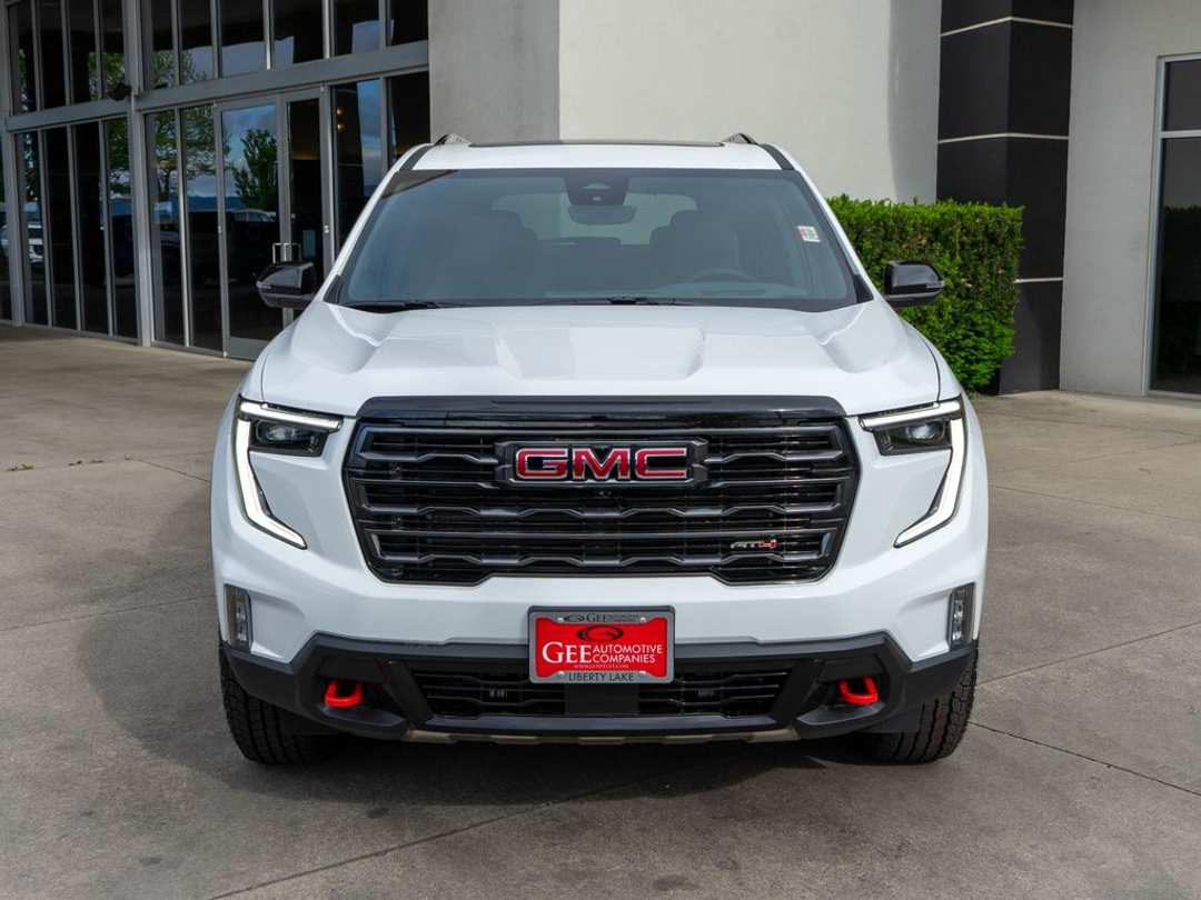 2026 GMC Acadia AT4 - Image 2
