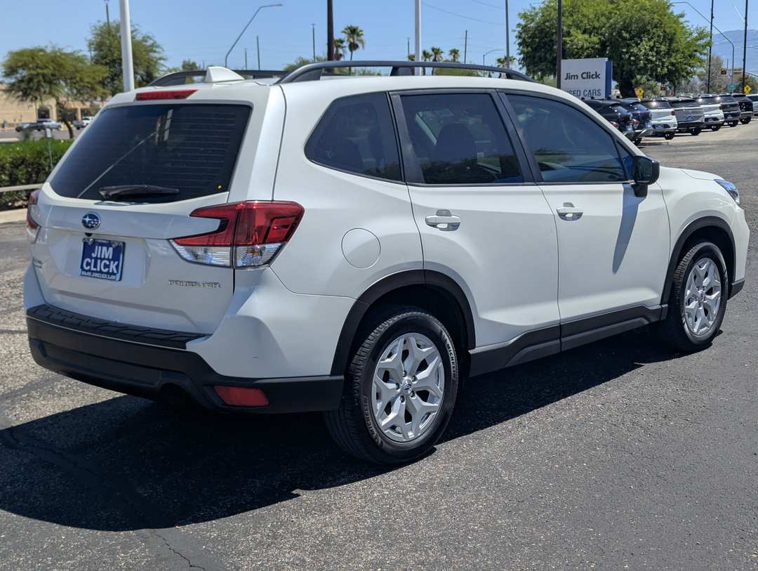 2020 Subaru Forester 2.5I - Image 2