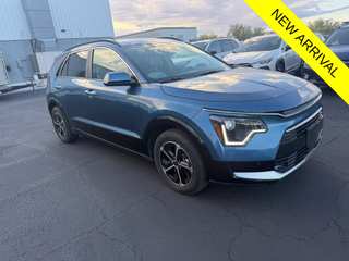 2025 Kia Niro SX