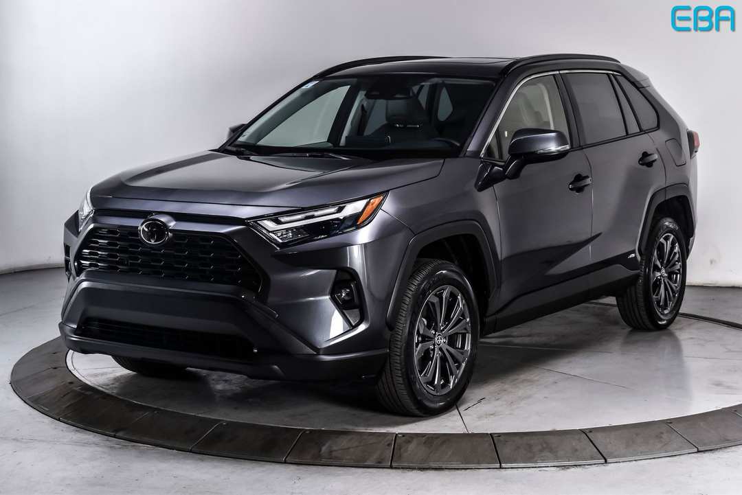 2025 Toyota Rav4 Hybrid XLE Premium - Image 2