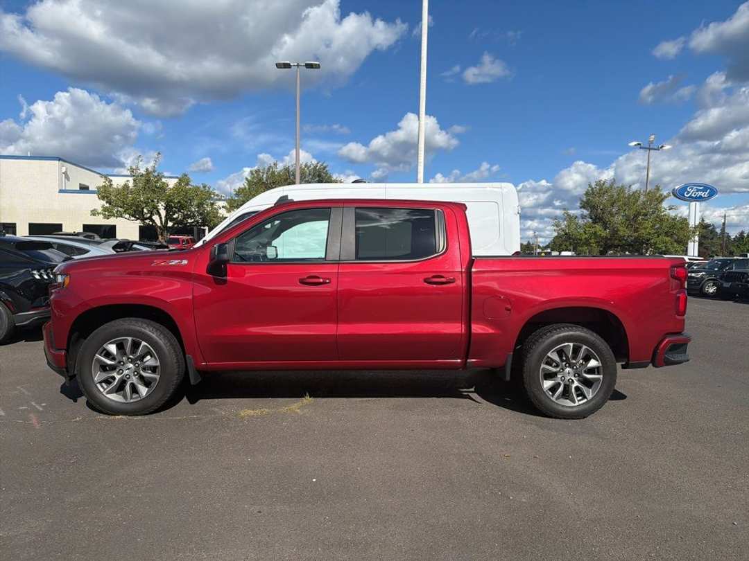 2020 Chevrolet Silverado 1500 RST - Image 2