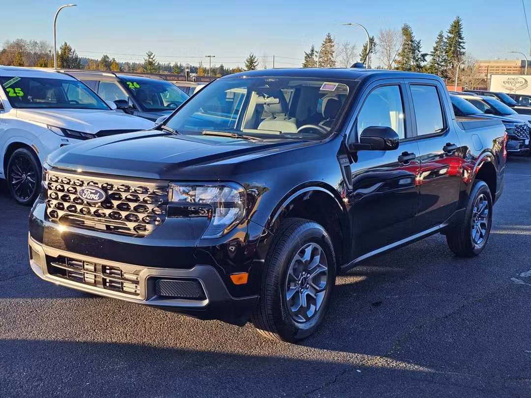 2026 Ford Maverick XLT - Image 3