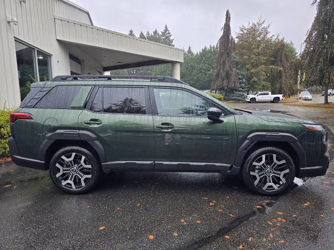 2026 Subaru Outback Touring XT - Image 3