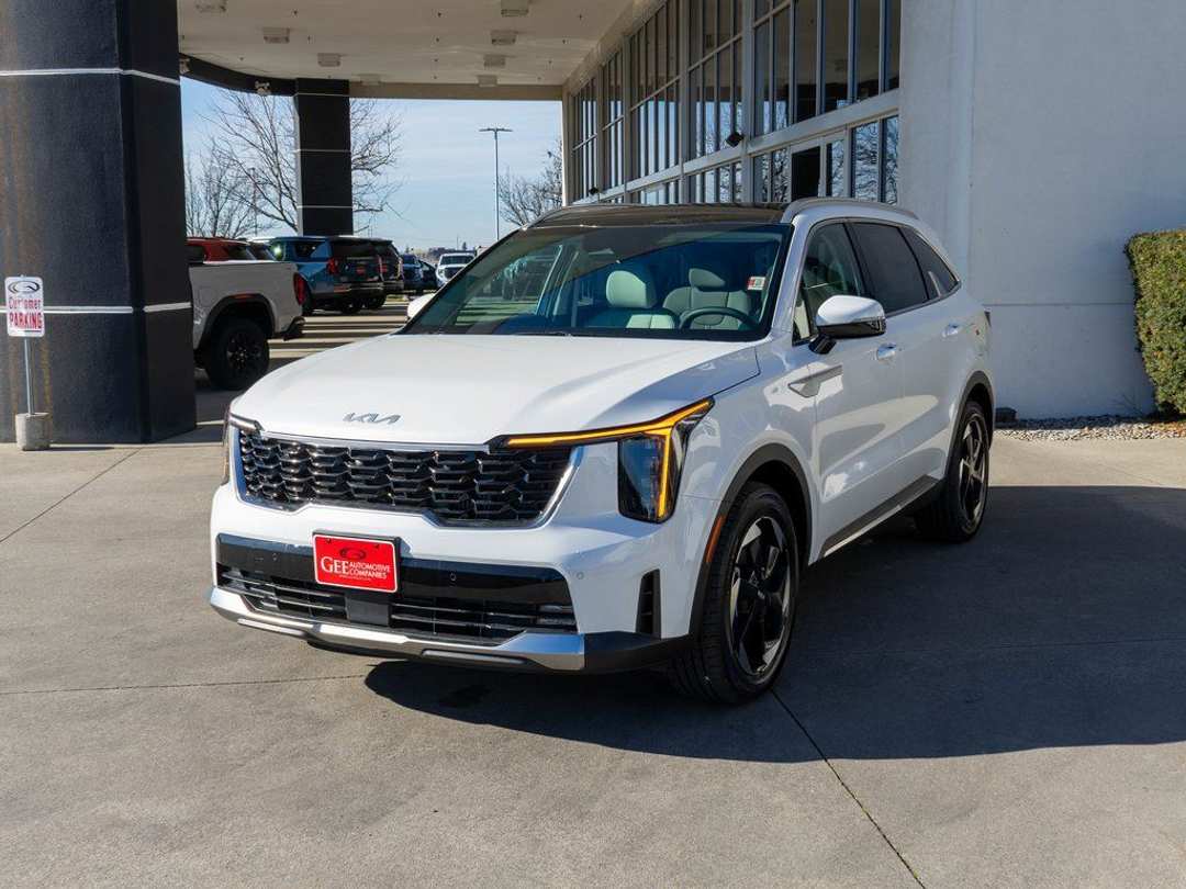 2026 Kia Sorento Hybrid EX - Image 3