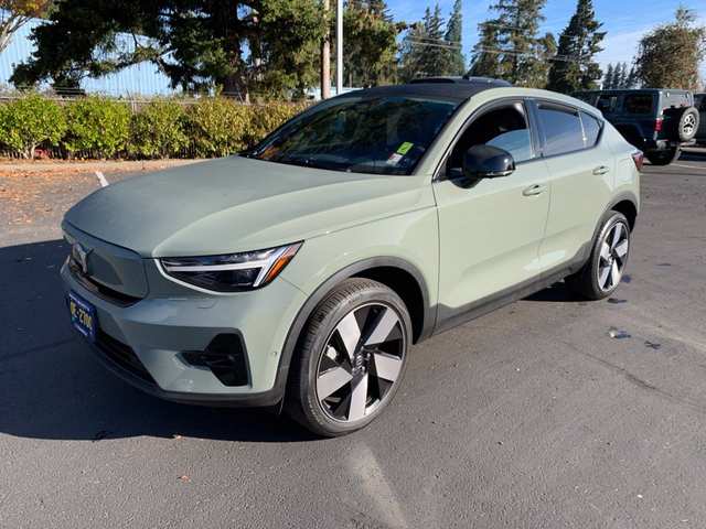 2023 Volvo C40 Recharge Pure Ultimate