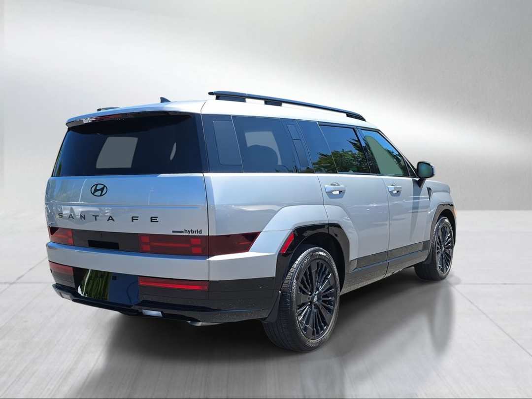 2025 Hyundai Santa Fe Hybrid Calligraphy - Image 3