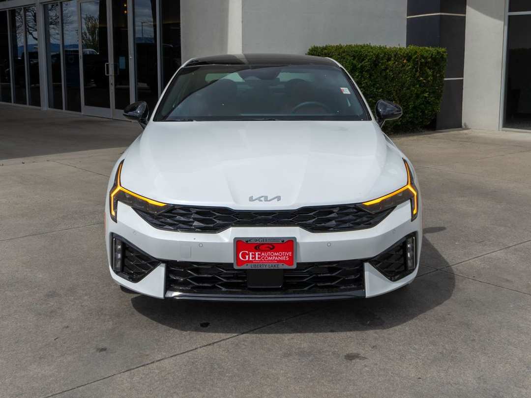 2026 Kia K5 GTLine - Image 2
