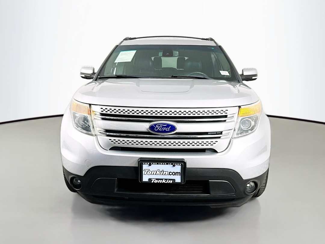 2014 Ford Explorer Limited - Image 2