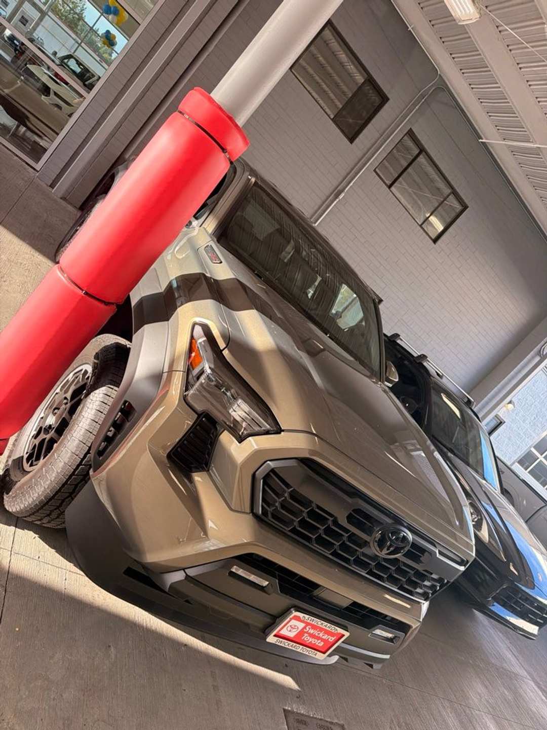 2026 Toyota Tacoma Hybrid TRD Off Road - Image 3