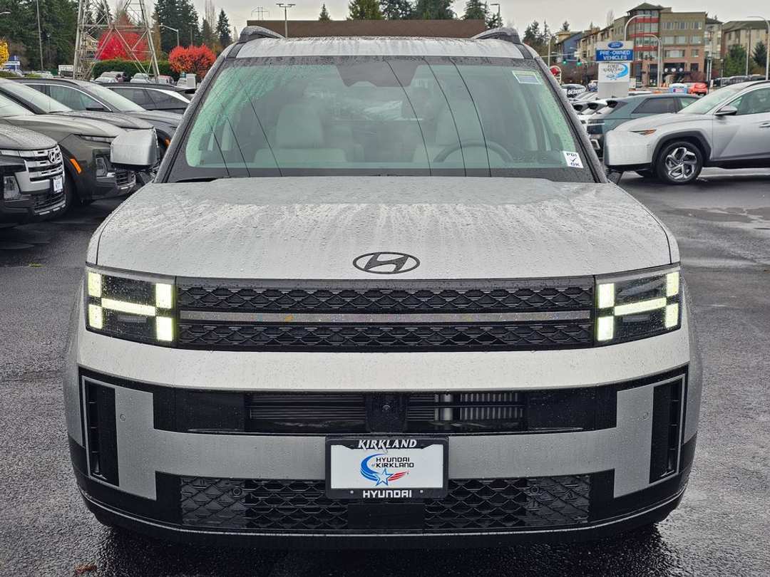2026 Hyundai Santa Fe Hybrid Calligraphy - Image 2