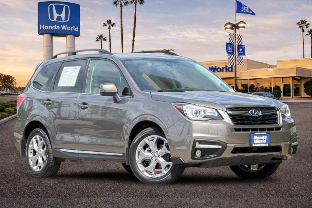 2018 Subaru Forester 2.5i Touring - Image 2