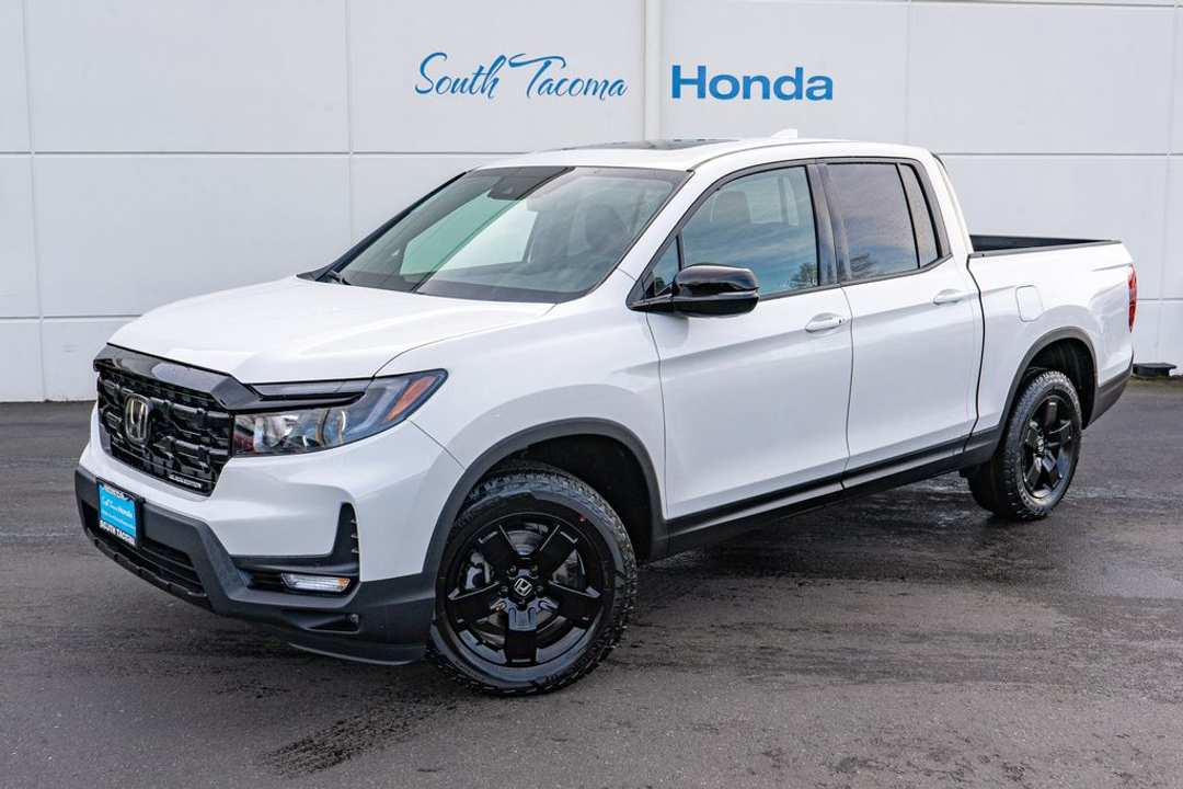 2026 Honda Ridgeline Black Edition - Image 2