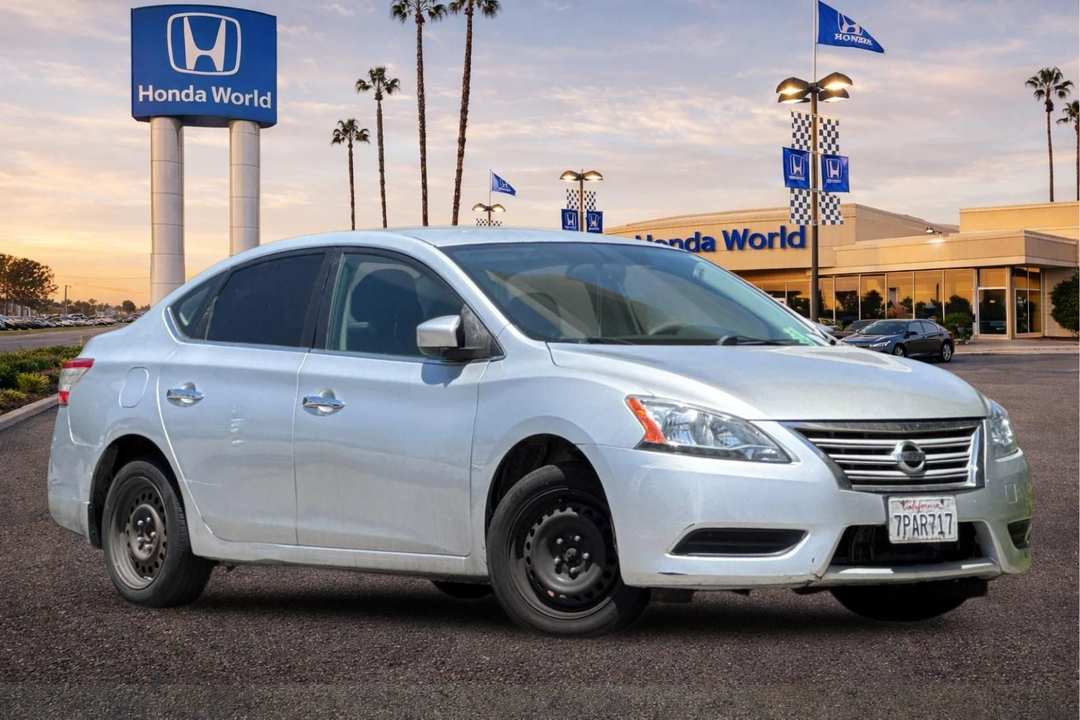 2015 Nissan Sentra S - Image 2