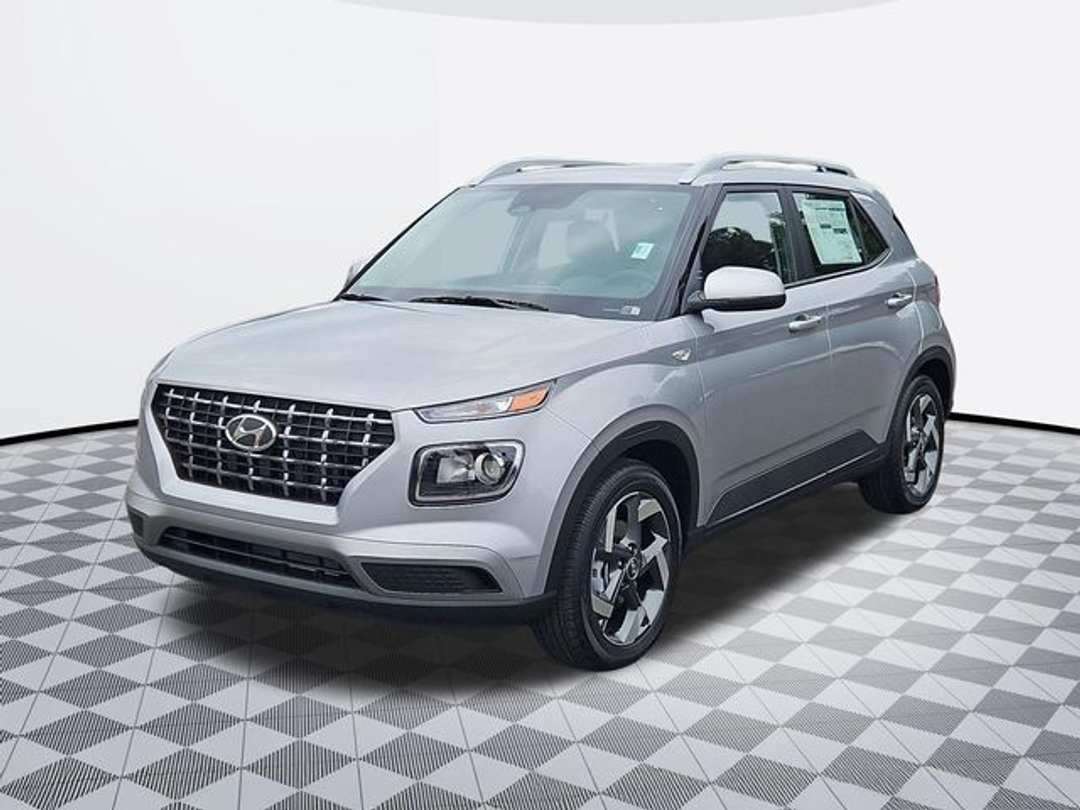 2026 Hyundai Venue SEL - Image 2