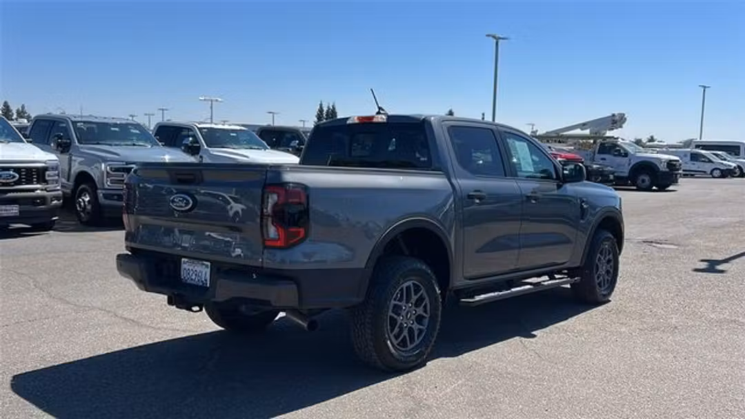 2025 Ford Ranger XLT - Image 3