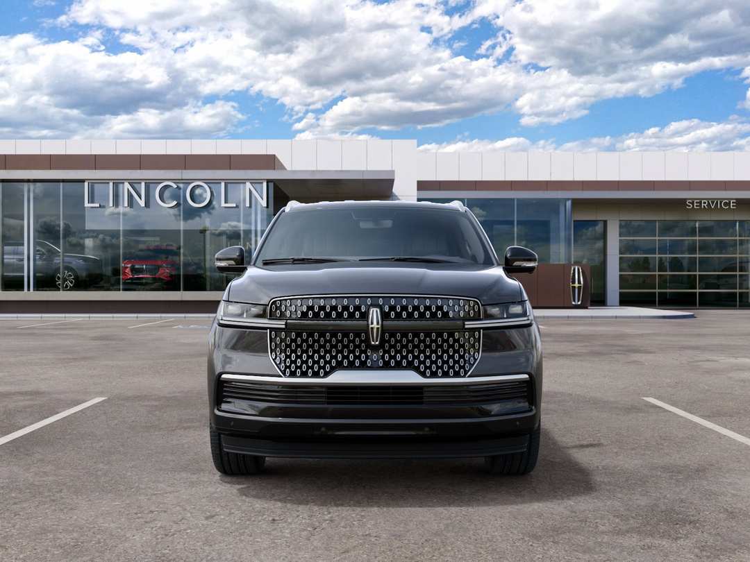 2027 Lincoln Navigator L Premiere - Image 3