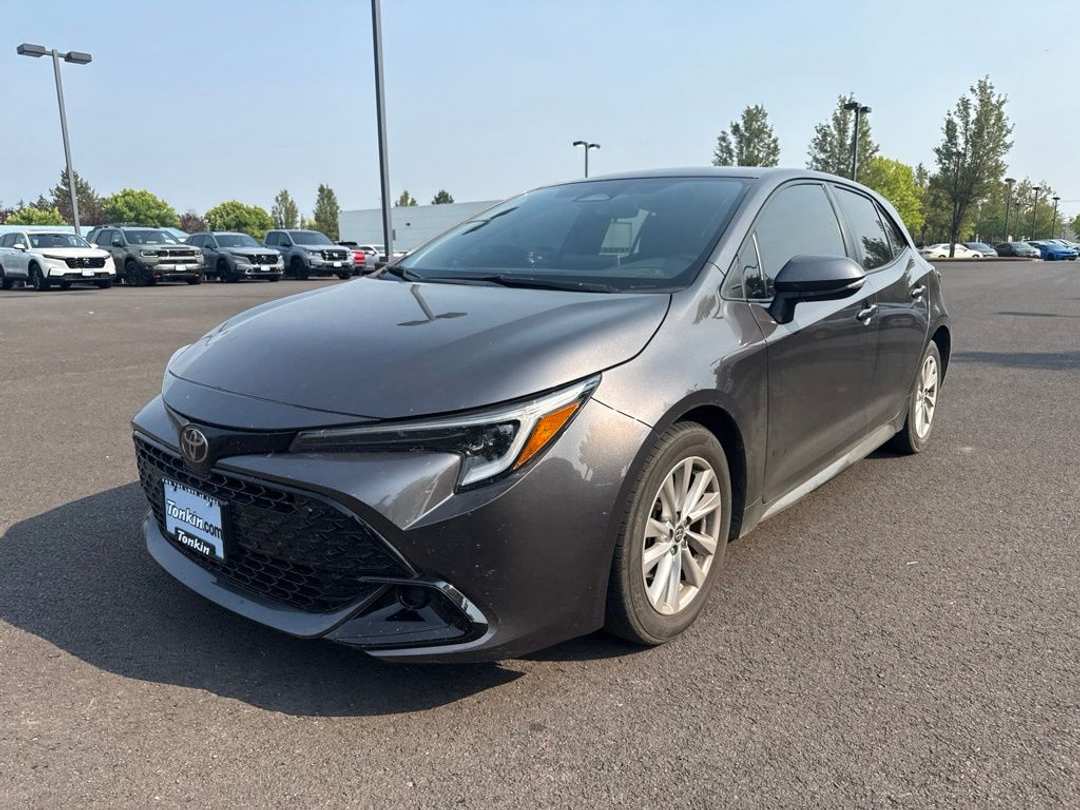 2023 Toyota Corolla SE - Image 3