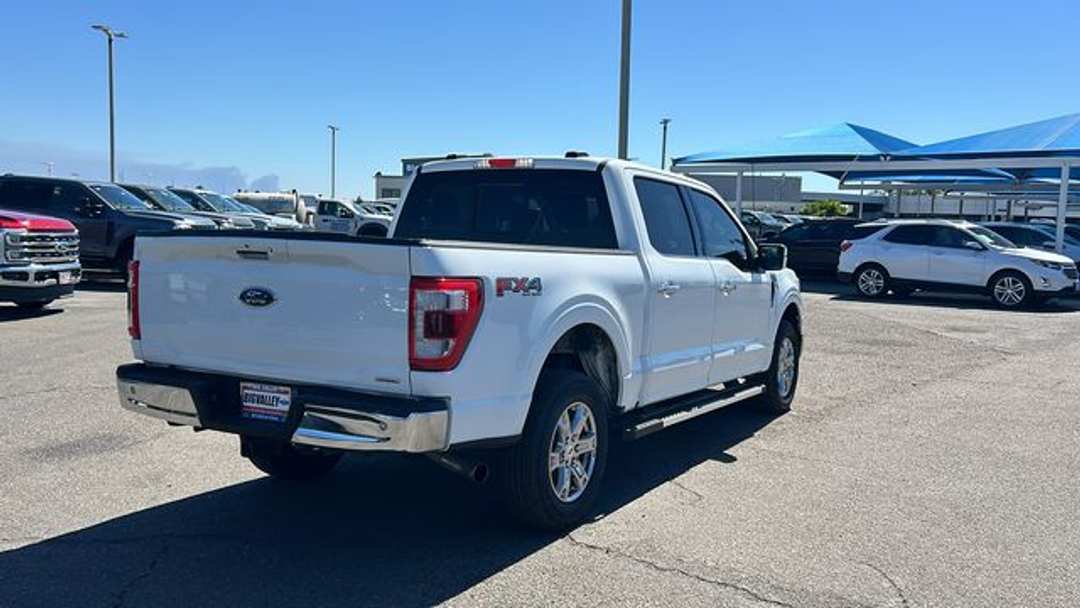 2023 Ford F-150 Lariat - Image 3
