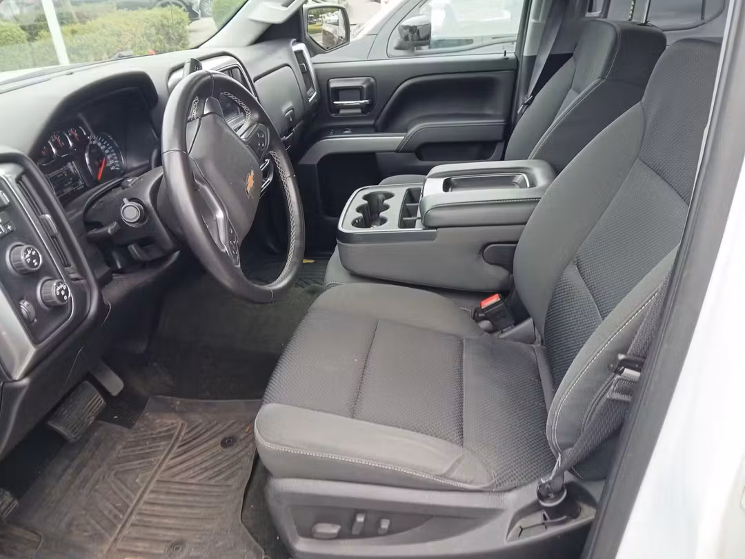 2015 Chevrolet Silverado 1500 LT - Image 3