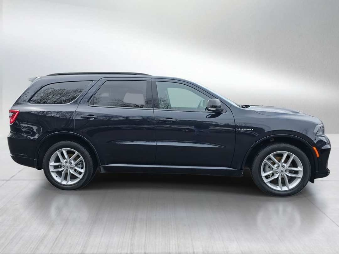 2025 Dodge Durango R/T Plus - Image 2