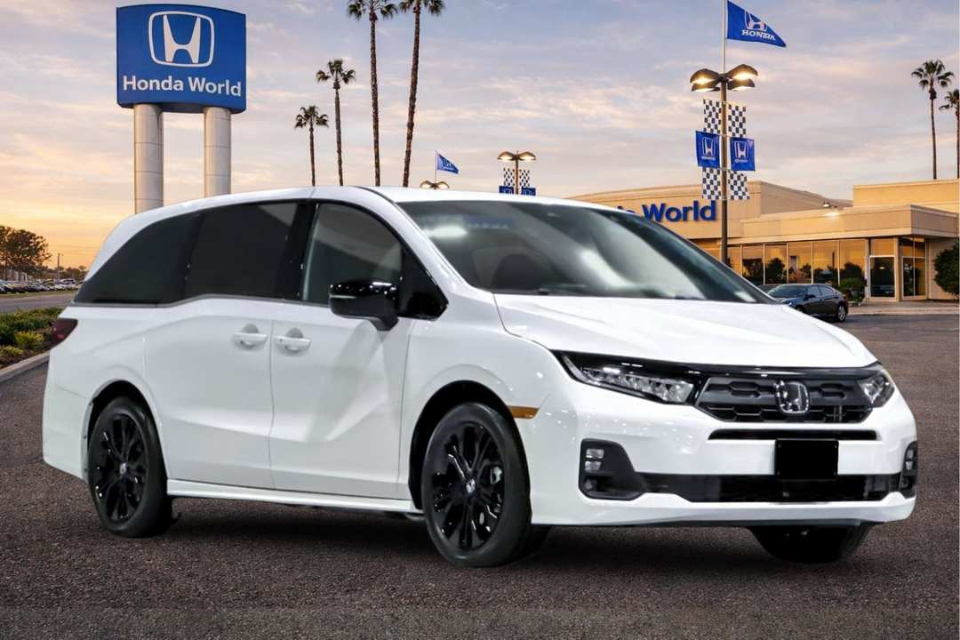 2027 Honda Odyssey SportL - Image 2