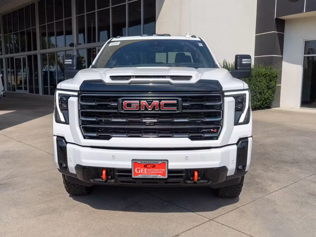 2026 GMC Sierra 2500Hd AT4 - Image 2