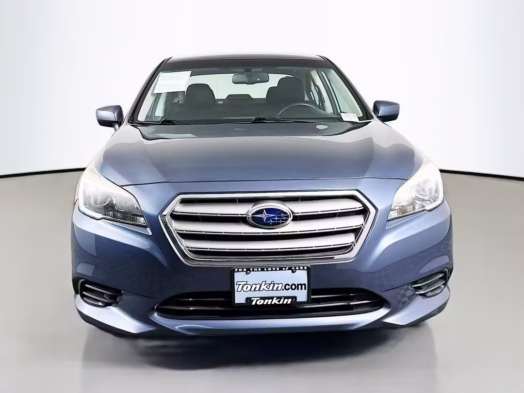 2016 Subaru Legacy 2.5i - Image 2