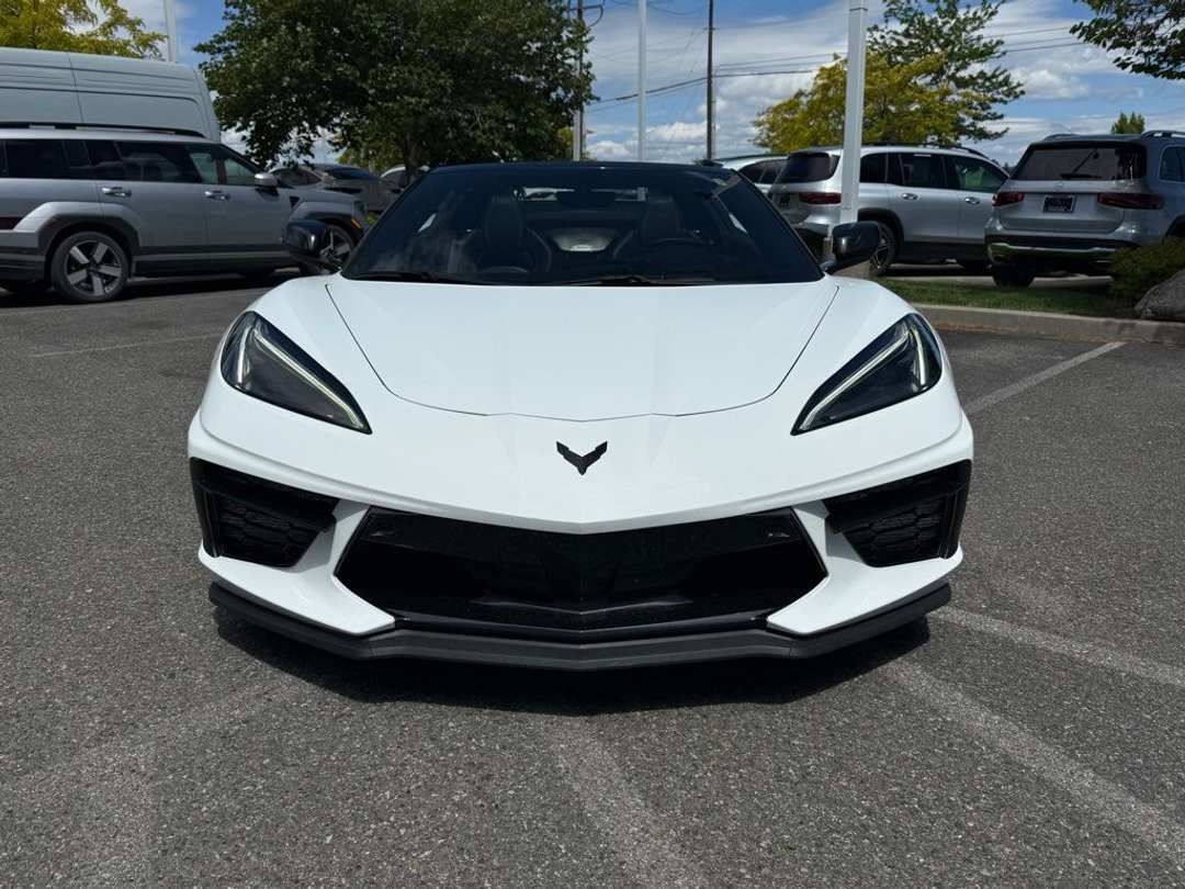 2023 Chevrolet Corvette Stingray - Image 2