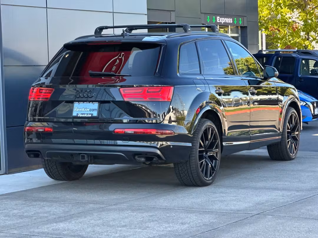 2019 Audi Q7 55 Prestige - Image 3